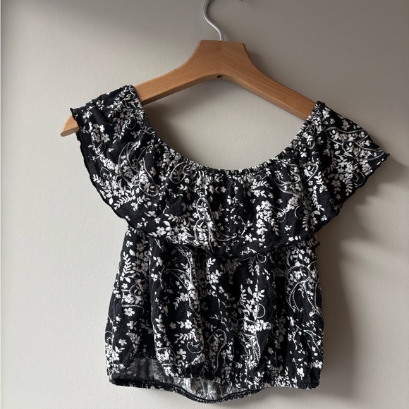 Floral Ruffled Off Shoulder Top - Picture 2 of 3